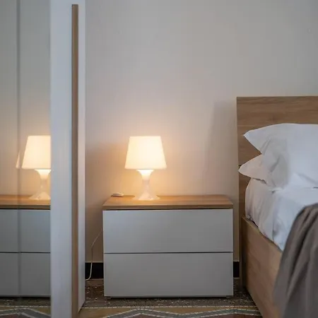 Trilocale Con Parcheggio - Апартаменты Пьетра-Лигуре