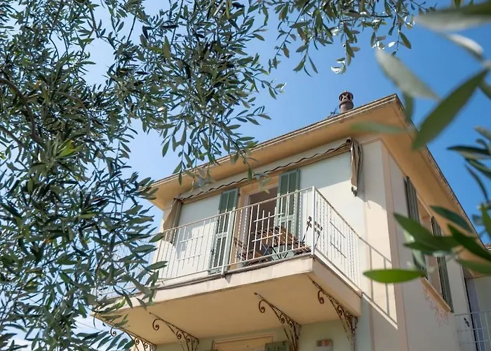 Trilocale Con Parcheggio - * Pietra Ligure